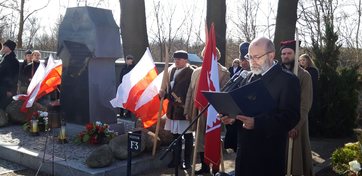 Rekonstrukcja bitwy pod Radoszewicami. Hołd powstańcom styczniowym oddały setki osób